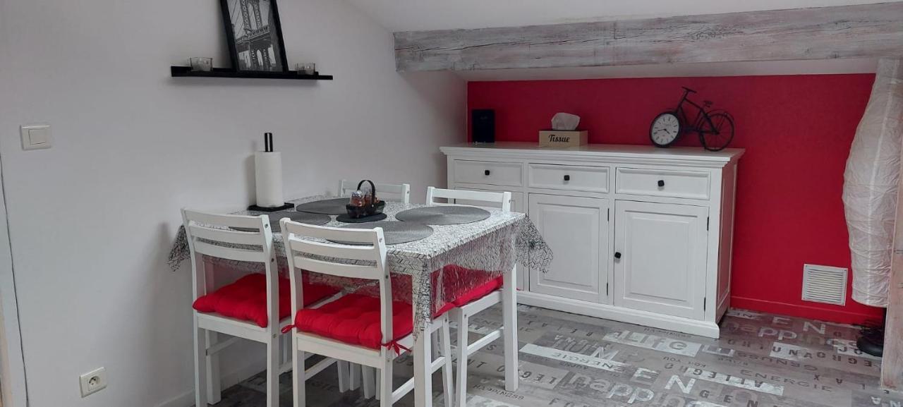Appartement Studio Avec Terrasse Privatisee Marmande Exterior foto