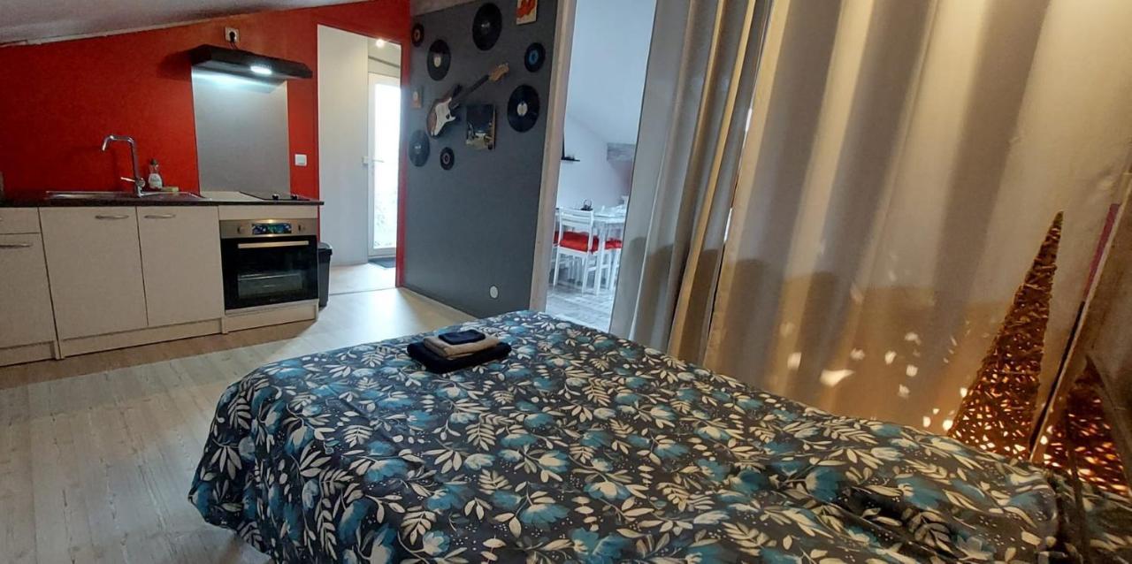 Appartement Studio Avec Terrasse Privatisee Marmande Exterior foto